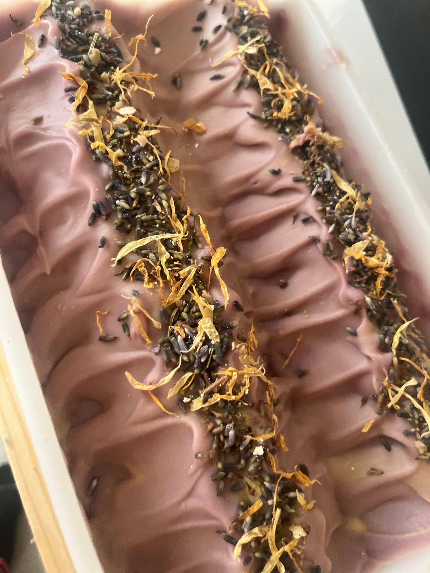 Lavender Lemon Essential Oil Bar – Calming & Refreshing