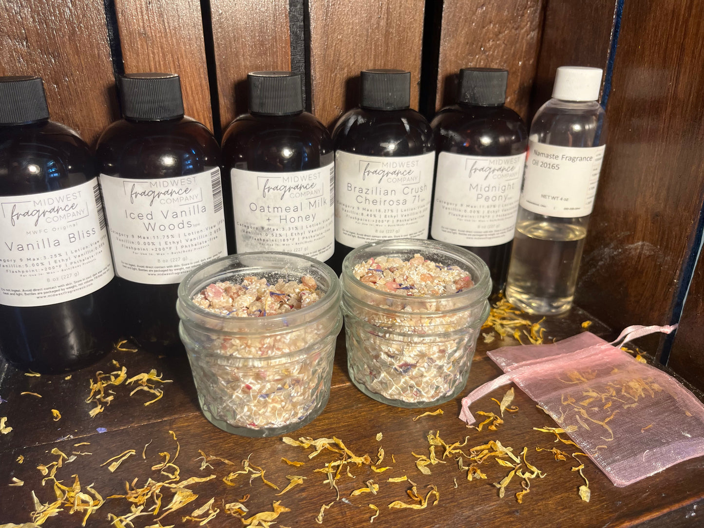 Buttermilk & Oats Bath Soak – Customizable Luxury Bath