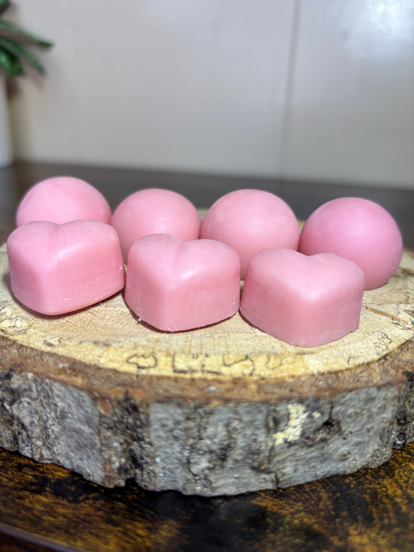 Botanical Silk Lotion Dots